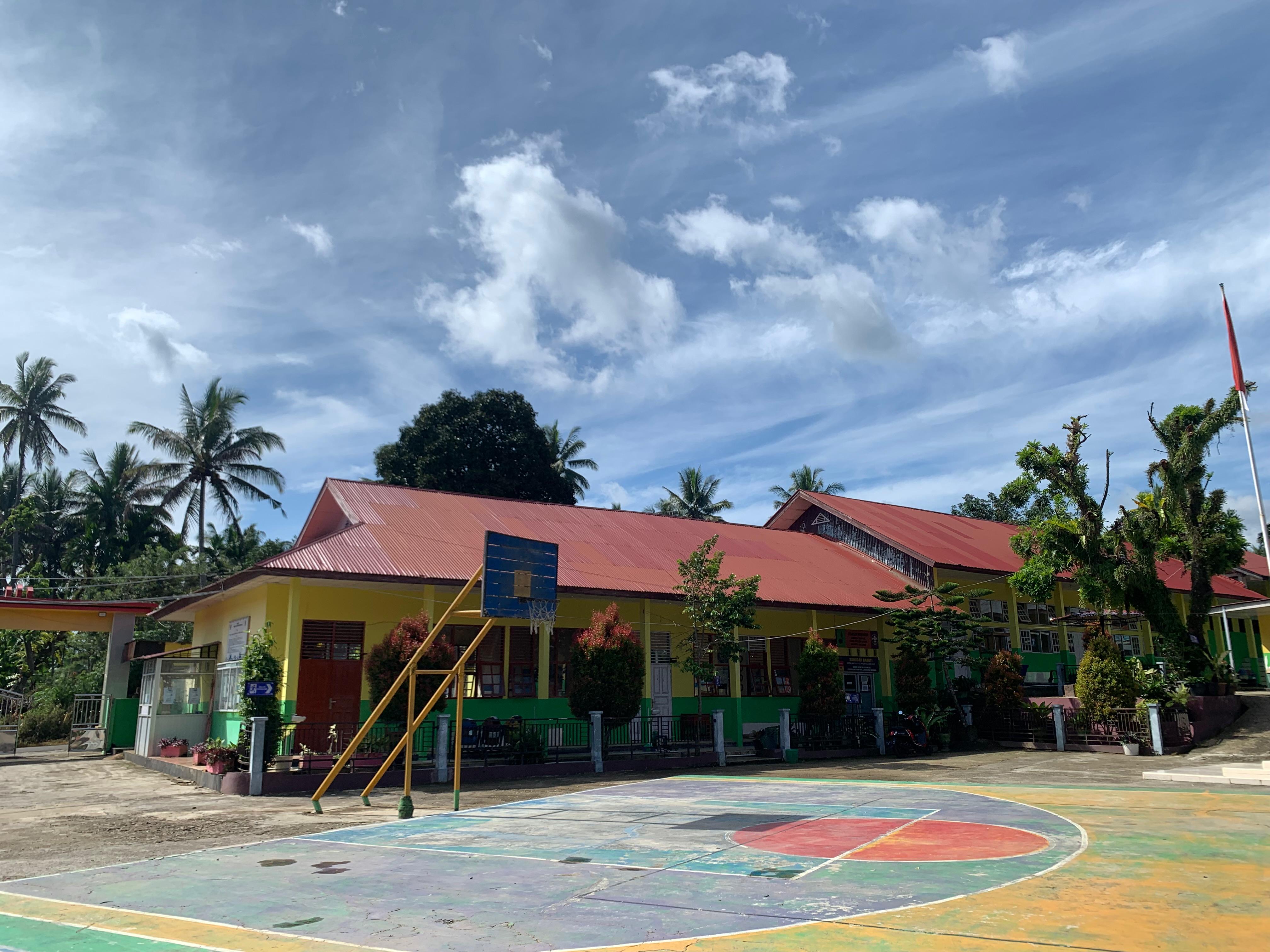 Lingkungan Sekolah 4